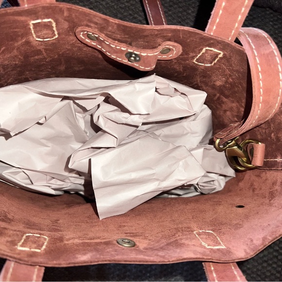 SOLD Portland Leather Goods LOTUS mini snap crossbody tote - Picture 8 of 10